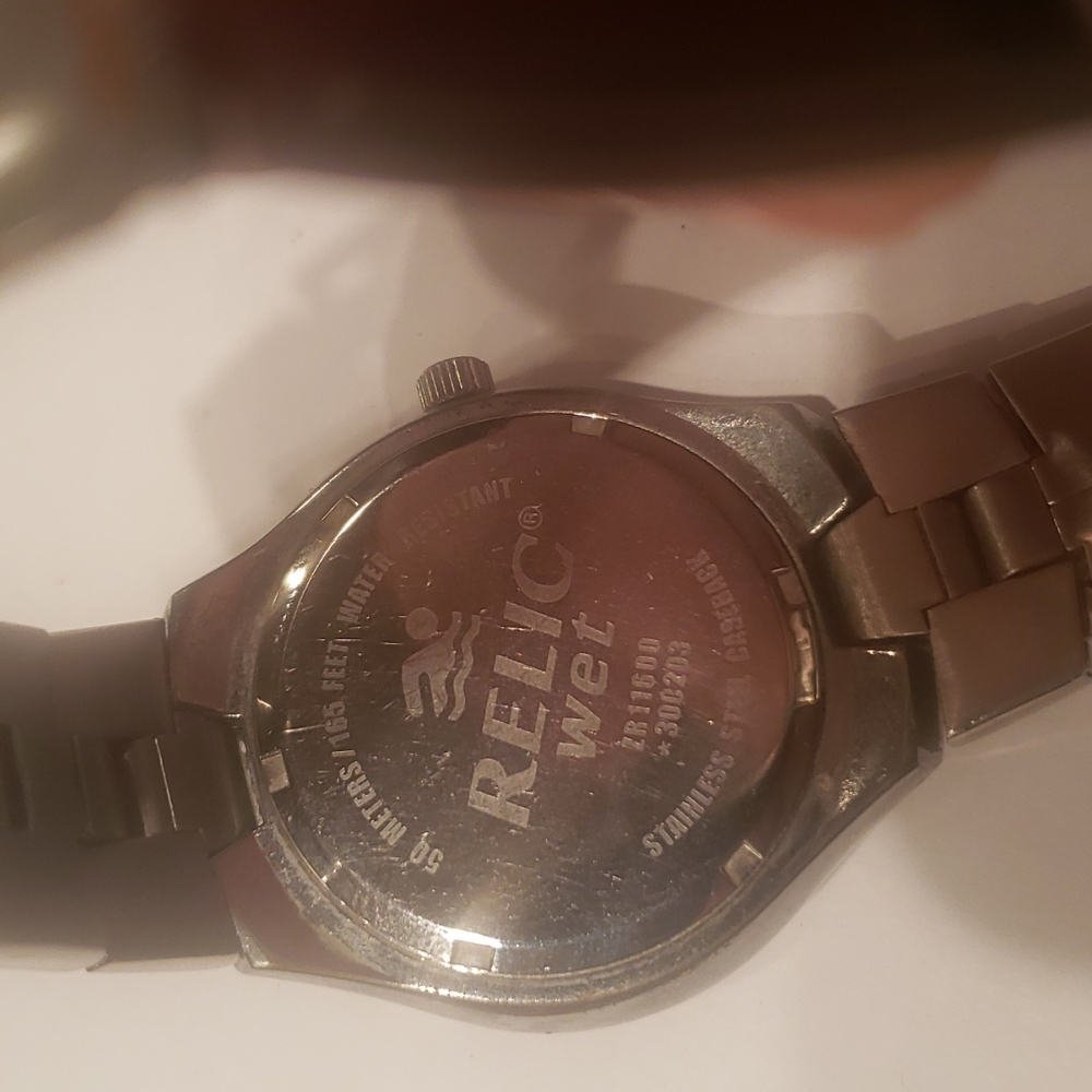 Relic Wet Watch - Picture 3 of 4